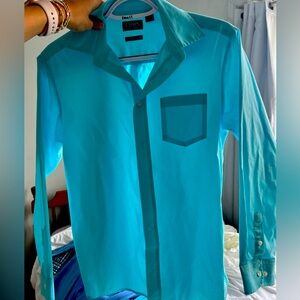 CHAPS Collared Button down Shirt